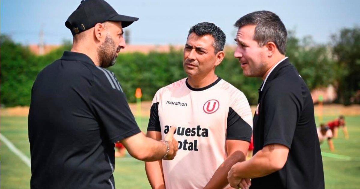 (FOTOS) DT de la Selección Femenina estuvo en entrenamientos de Universitario