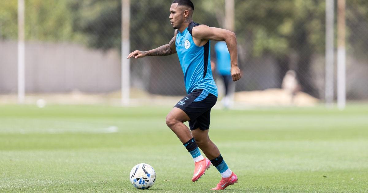 Bryan Reyna continúa sumando minutos en Belgrano