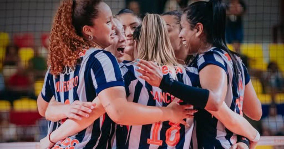 ¡Celebró en su aniversario! Alianza superó a Géminis y trepó a la cima de la LPV