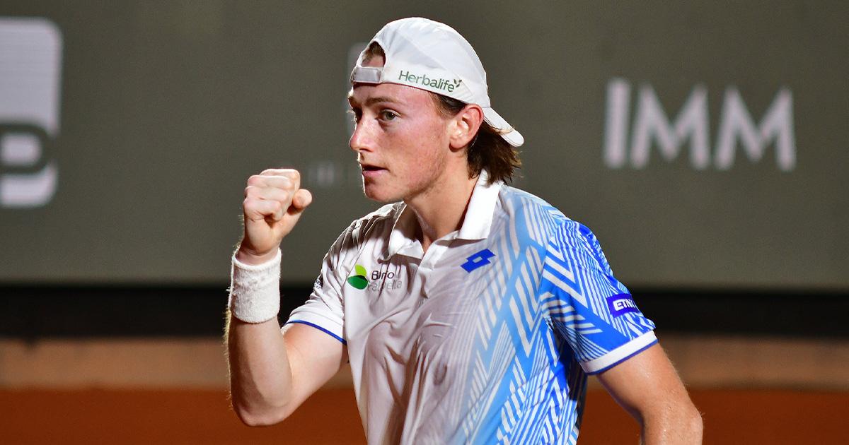 ¡Grande, ‘Nacho’! Buse venció a Fonseca y se metió a cuartos de final del Río Open