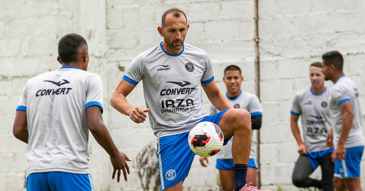 Barcos: “Trabajamos bien, estamos contentos y esperando llegar bien al domingo”