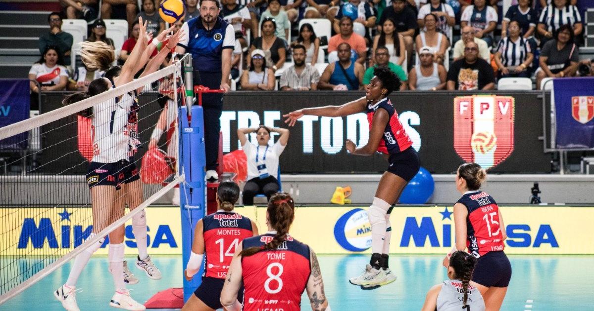 (FOTOS) Alianza venció a San Martín y avanzó a 'semis' del Sudamericano de Clubes de Vóley