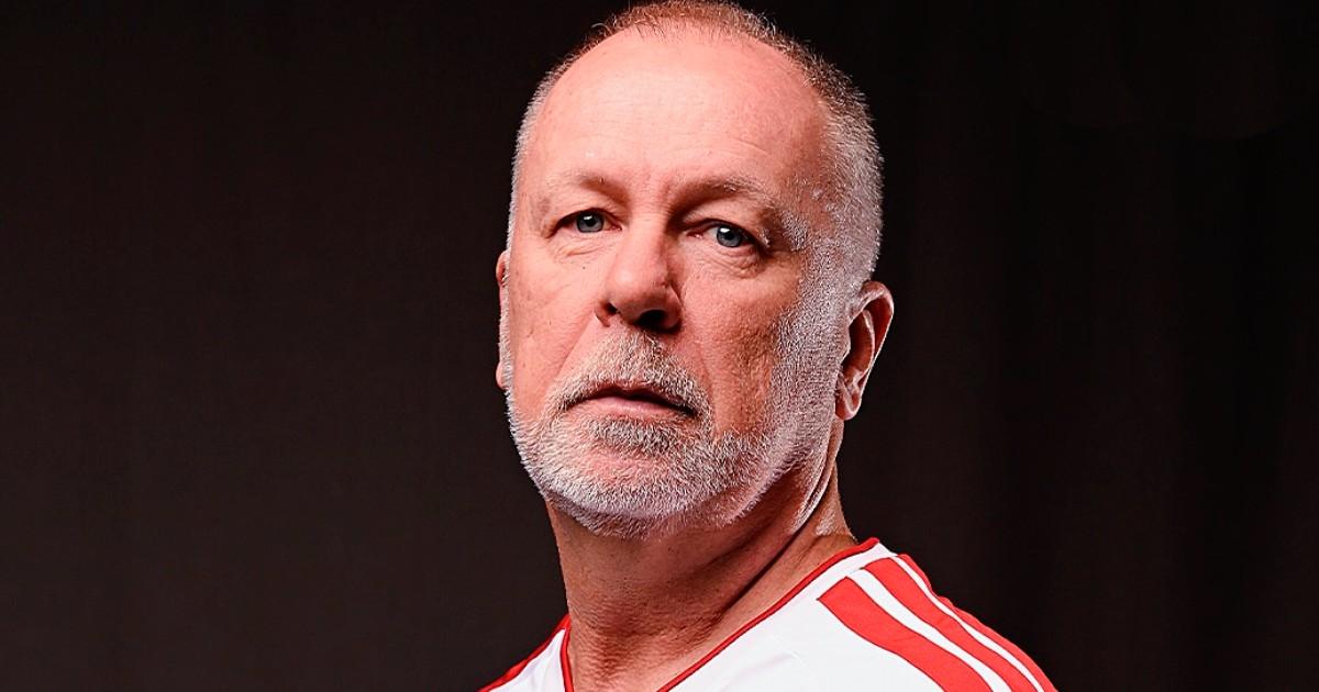 Menezes: "Queremos construir algo sólido para las Eliminatorias"