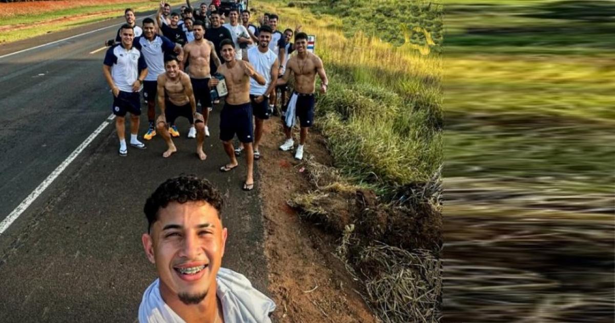 Percance en ruta: Plantel de 2 de Mayo quedó varado por desperfectos en el bus