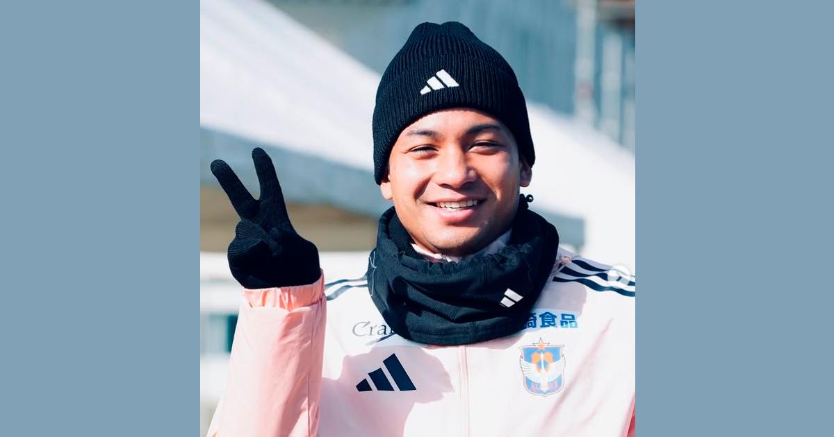 Peruano Shimabuku debutó en empate del Albirex Niigata en la Segunda de Japón
