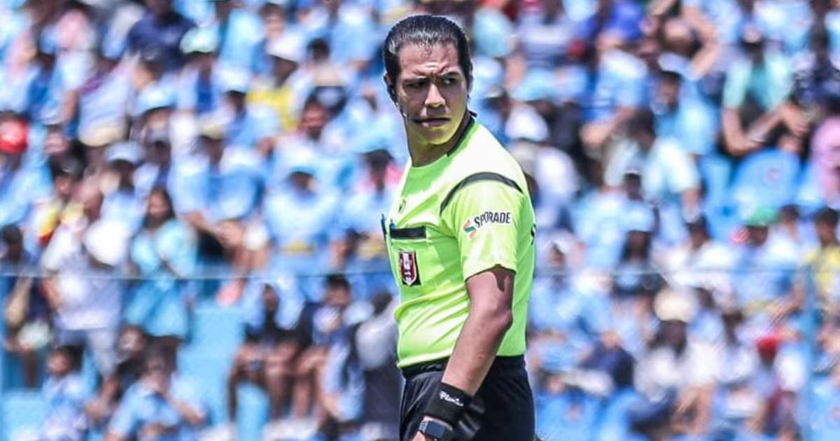 Jordi Espinoza fue designado como el árbitro del clásico