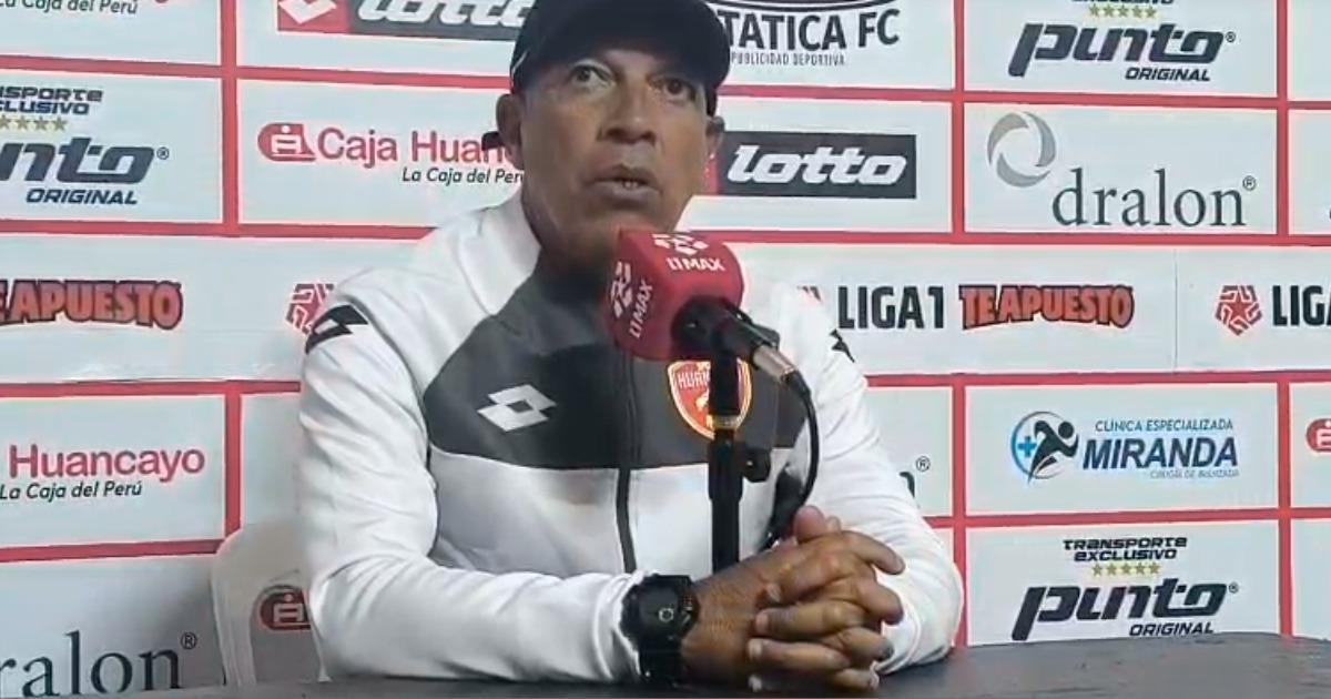 Mosquera: "La expulsión cambia la historia del partido"