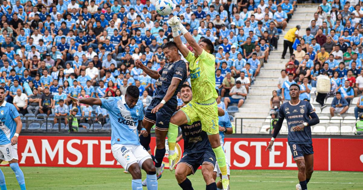 (VIDEO | FOTOS) ¡Sufrió pero avanzó! Cristal ganó en penales y va a fase de grupos de la Libertadores