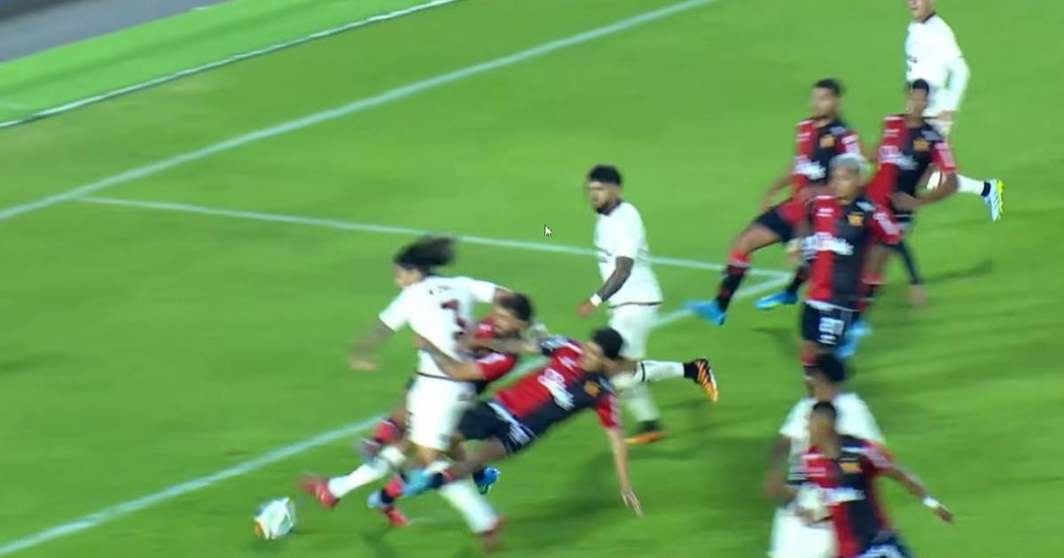 (VIDEO) Conoce qué dijo el VAR en la jugada polémica del Melgar vs. Universitario