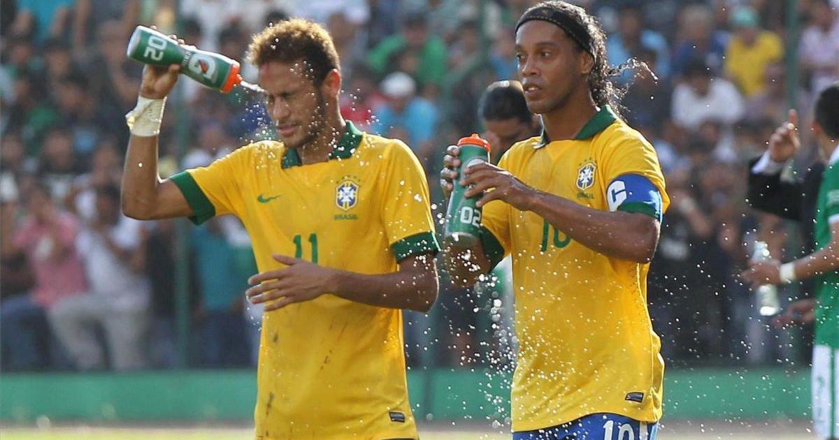 Ronaldinho: "Neymar puede ser de gran ayuda y espero que vaya al Mundial"