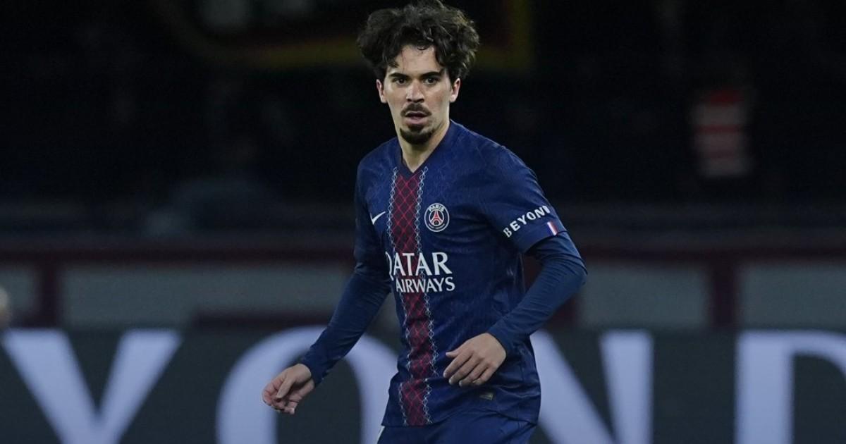 PSG Confirm Lesi n De Vitinha Ovaci n Corporaci n Deportiva psg-confirm-lesi-n-de-vitinha-ovaci-n-corporaci-n-deportiva