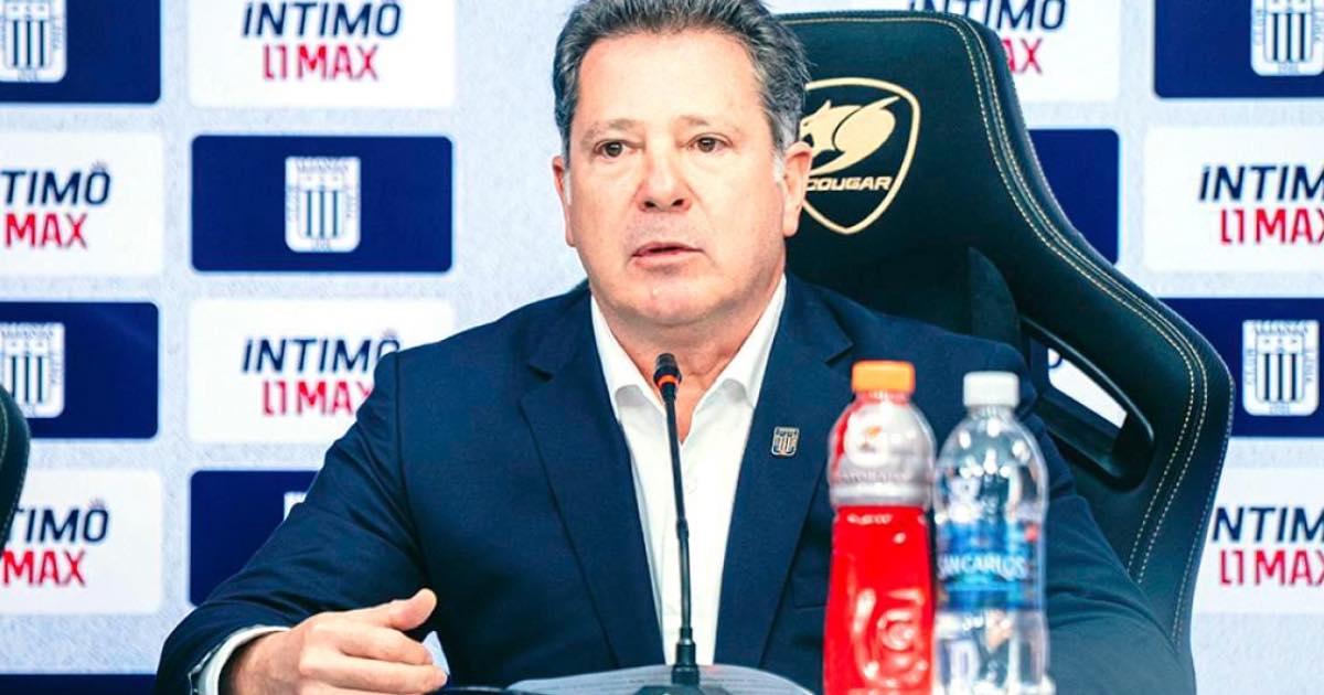 Cabada: "Nuestro objetivo principal es la Liga, eso se planteó y estamos en ese camino"