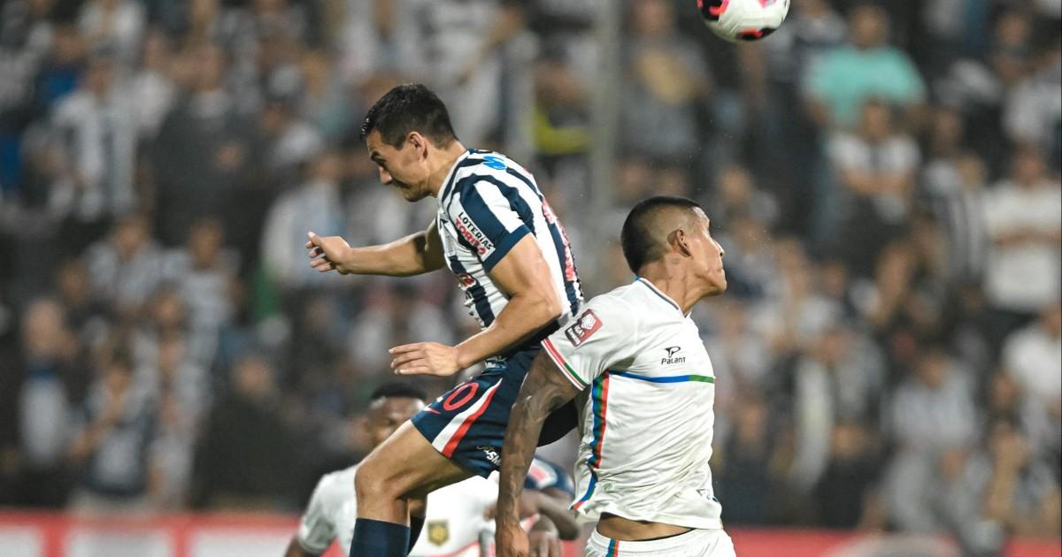 (VIDEO | FOTOS) Alianza Lima se impuso por 2-1 a CD Moquegua y sigue en lo más alto de la tabla