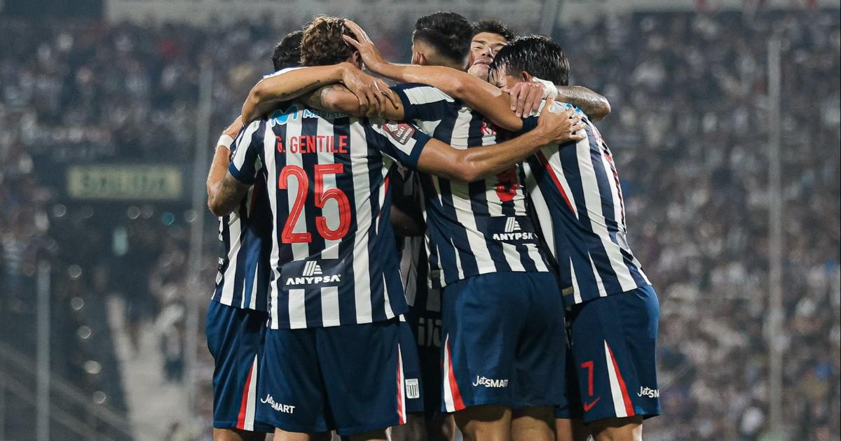 (VIDEO | FOTOS) Alianza Lima se impuso por 2-1 a CD Moquegua y sigue en lo más alto de la tabla