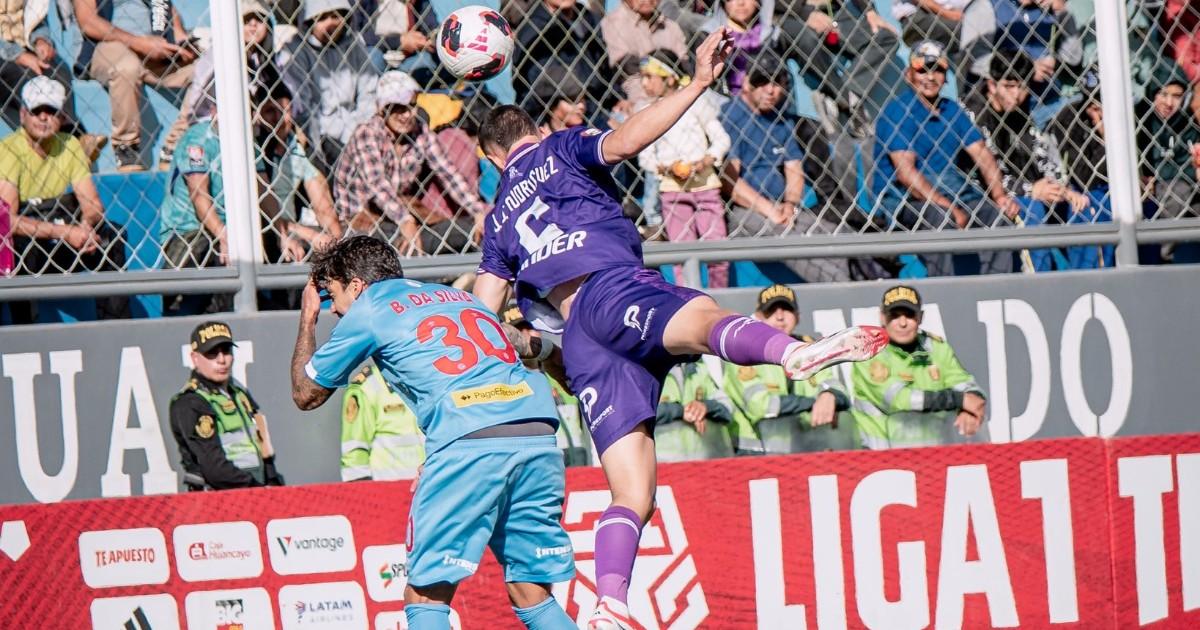 (FOTOS) Comerciantes Unidos y Garcilaso empataron sin goles en Cutervo