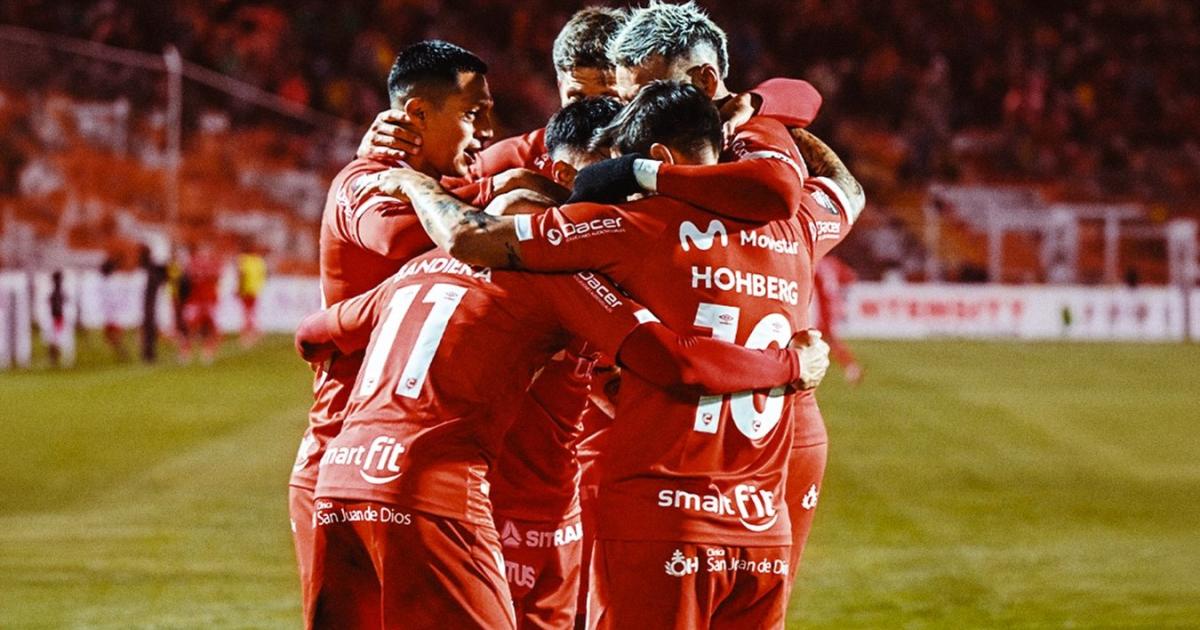 Cienciano enfrentará a Lanús en los playoffs de la Copa Sudamericana