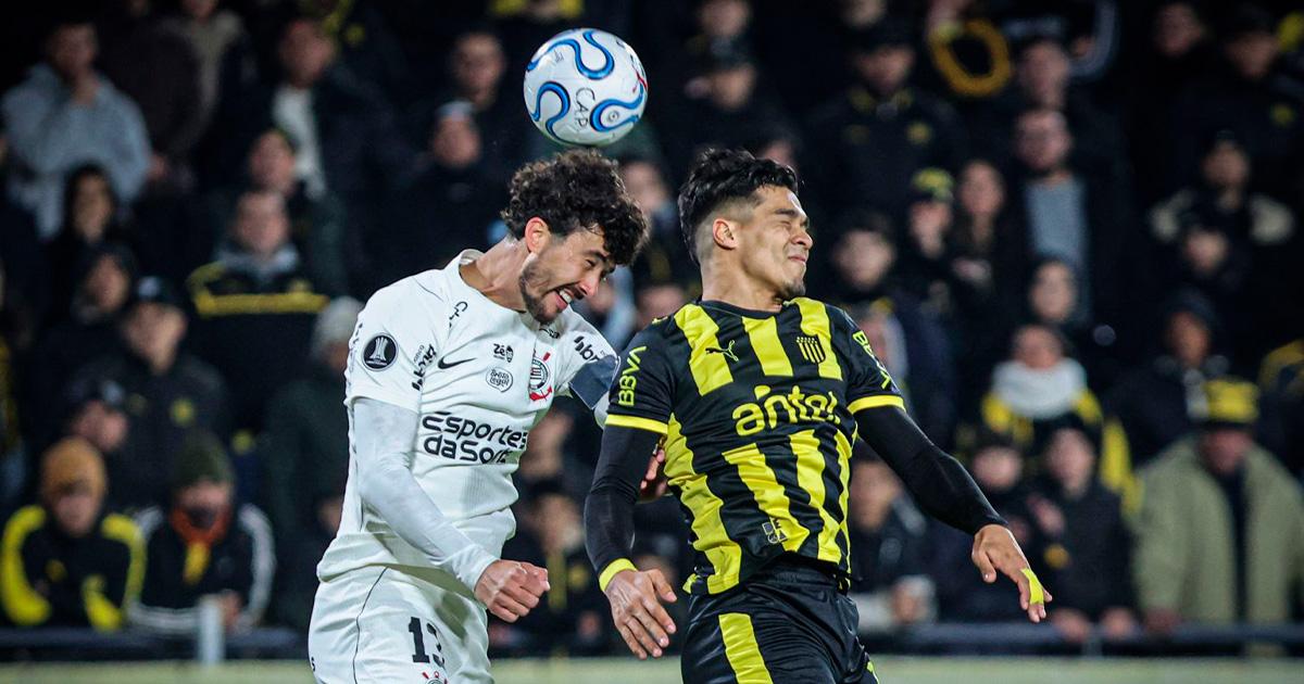 Carrillo fue suplente en la clasificación de Corinthians a octavos de la Sudamericana