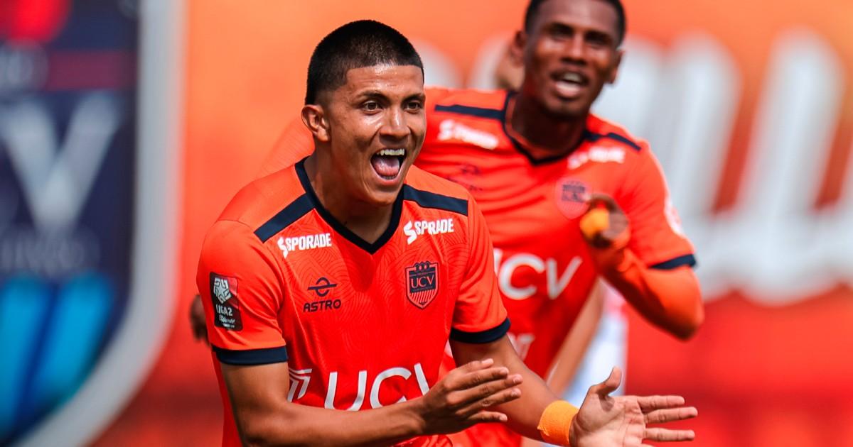 ¡Trujillo se pintó de naranja! César Vallejo venció 2-0 a Mannucci