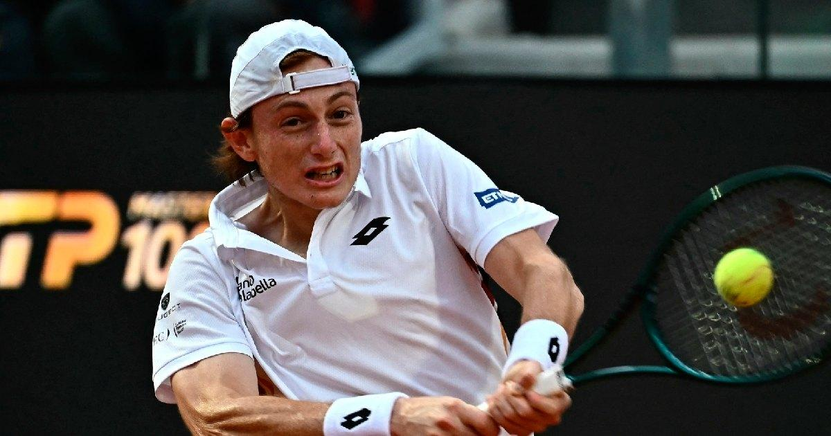 Se despidió del ATP 500 de Queen's: Buse cayó ante Nakashima en octavos de final