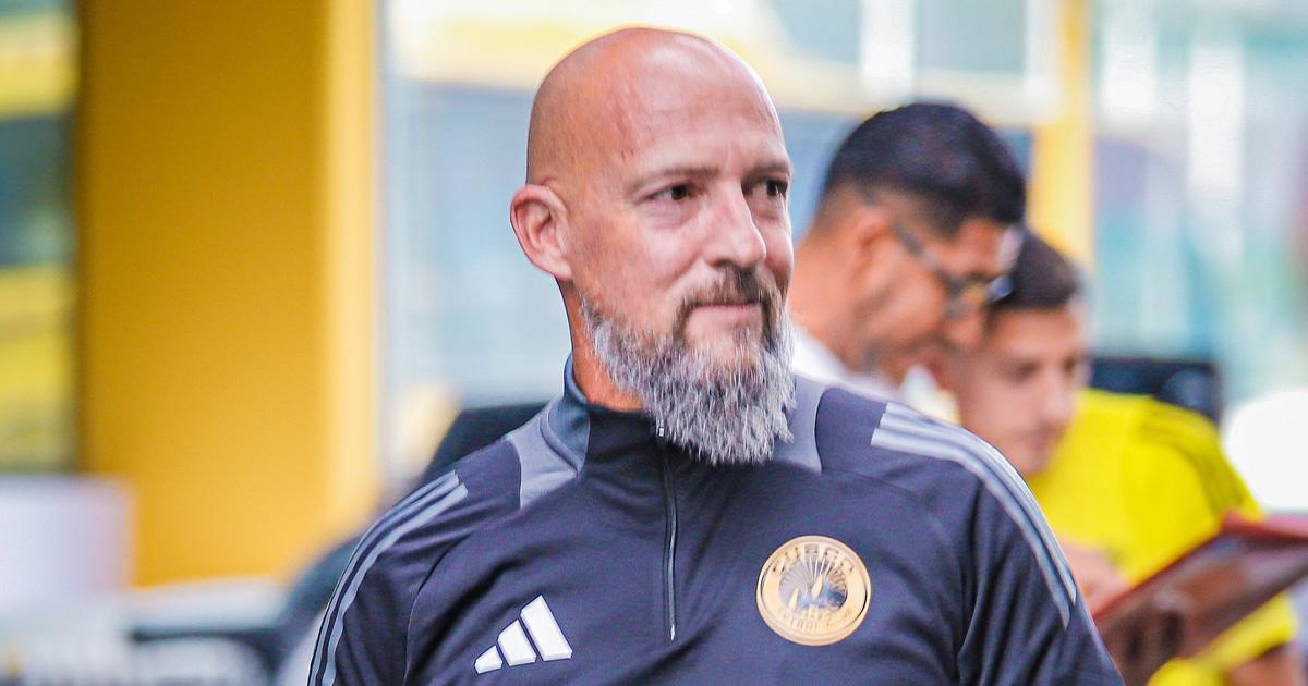 Fin de ciclo: Alejandro Orfila no seguirá al mando de Cusco FC