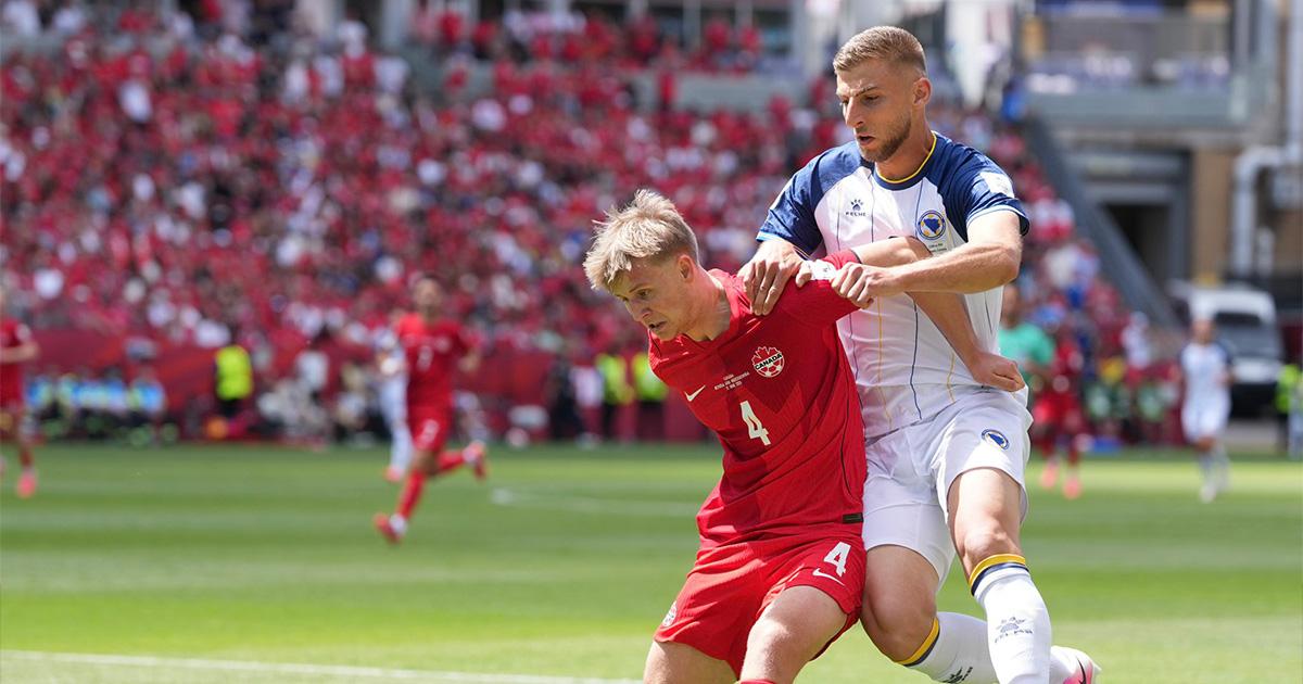 🔴#ENVIVO Canadá iguala 1-1 ante Bosnia por el Mundial 2026