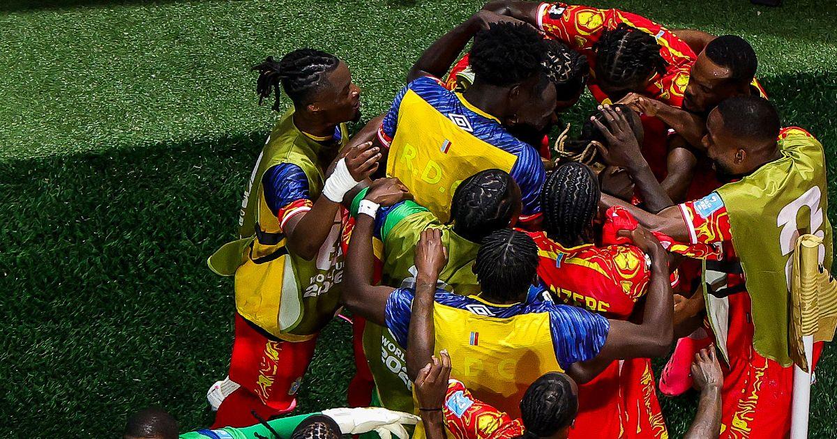 ¡Histórico! RD Congo venció a Uzbekistán y está en dieciseisavos del Mundial
