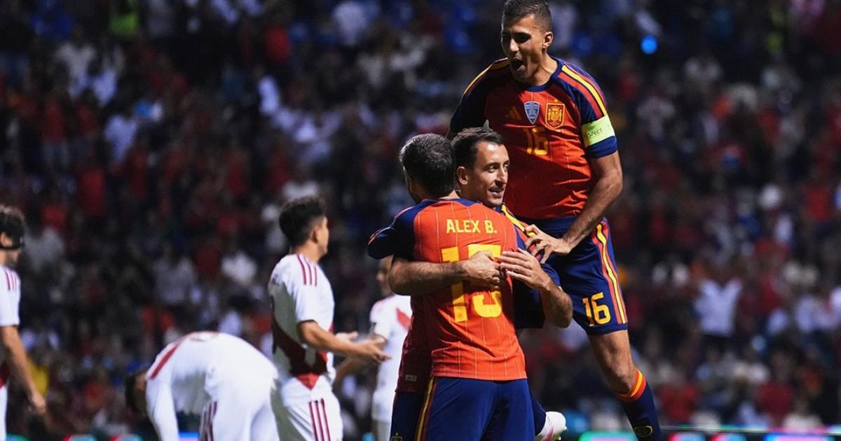 VIDEO | 🔴#ENVIVO Perú cae por 3-0 ante España en partido amistoso