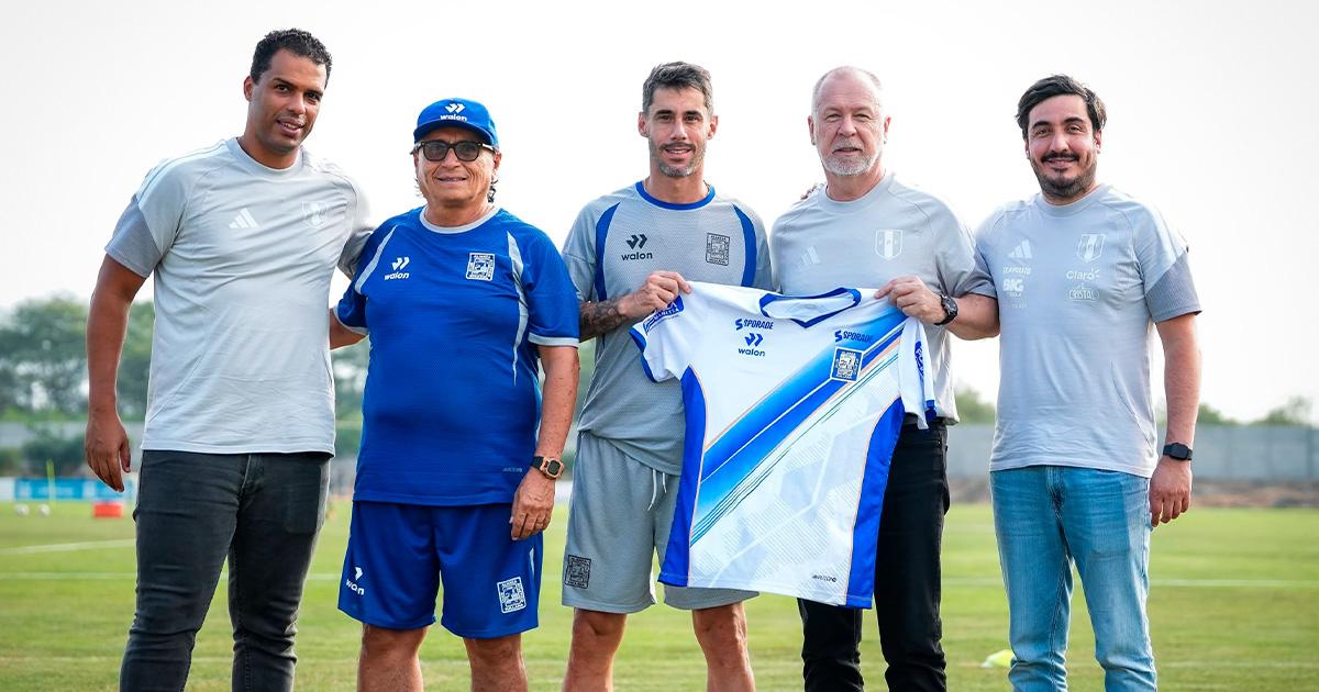 Mano Menezes visitó las instalaciones de Alianza Atlético en Sullana