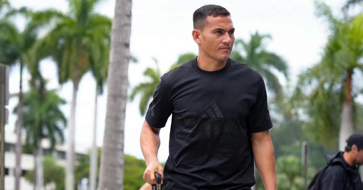 Selección peruana llegó a Miami para amistoso ante Haití