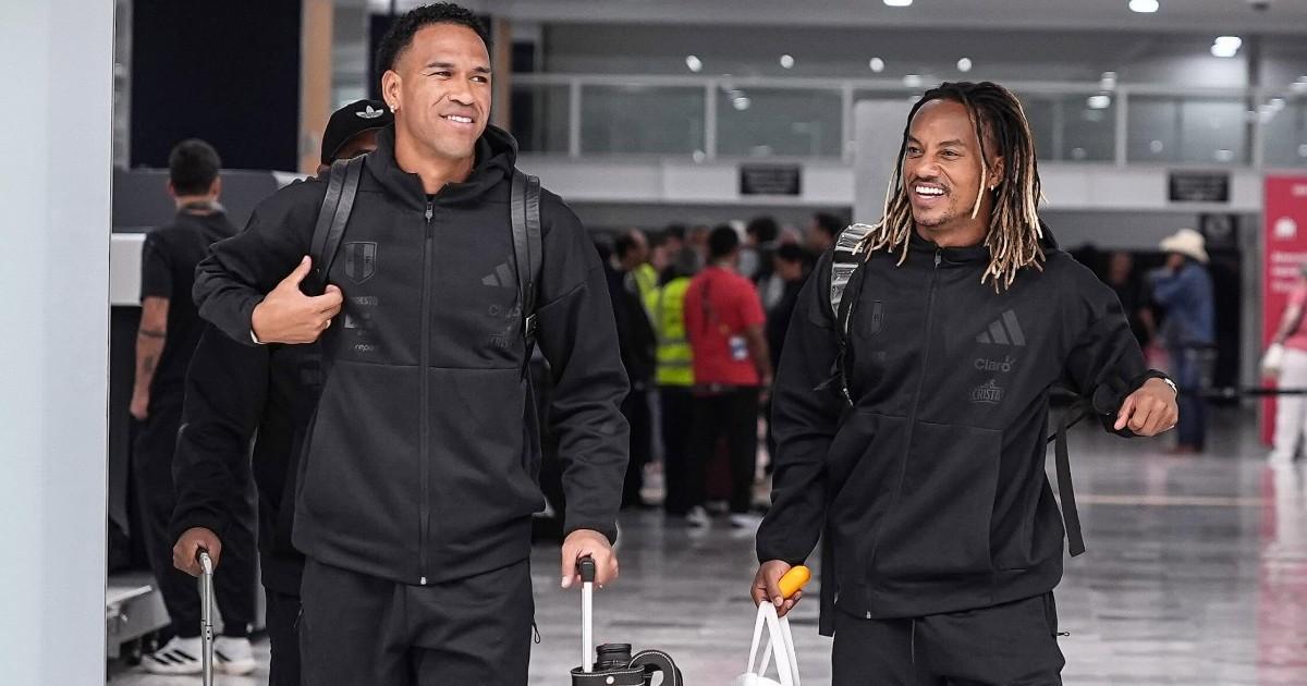 Selección peruana llegó a México para amistoso ante España