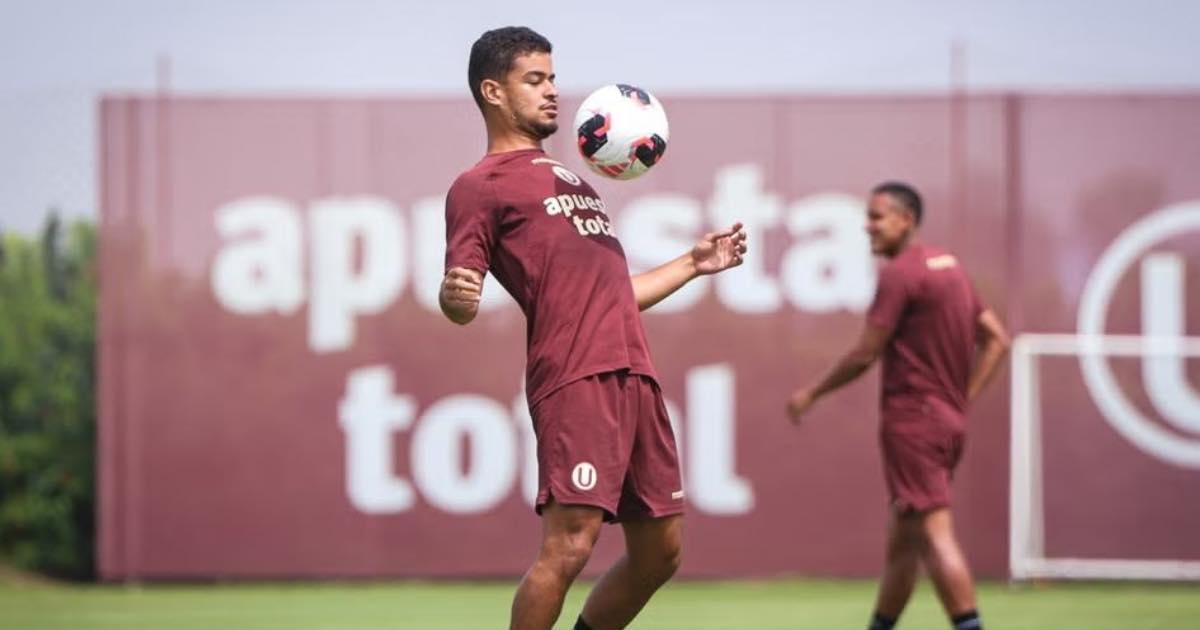  Agente de Silveira: "Habían tres jugadores que hacían las alineaciones en la 'U'"
