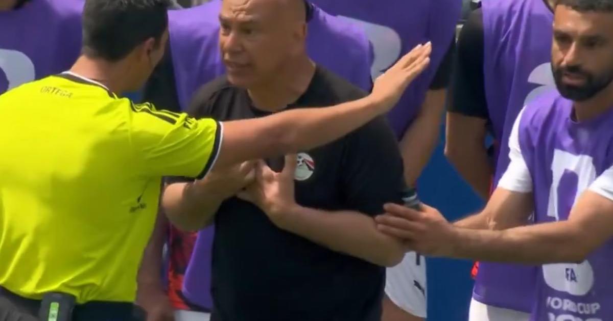 (VIDEO) ¡Con abrazo incluido! Kevin Ortega y el anecdótico momento que vivió con el DT de Egipto