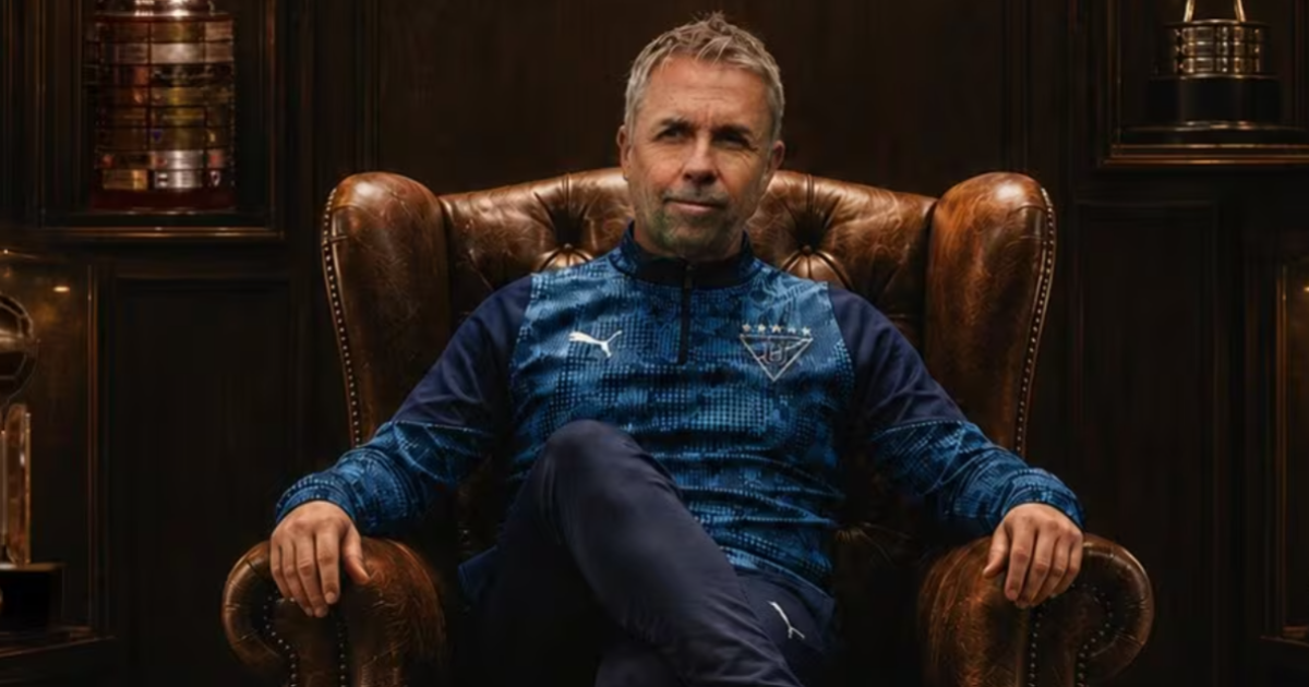 ¡Es oficial! Jesús Pretell ya tiene nuevo entrenador: Gustavo Álvarez dirigirá en LDU