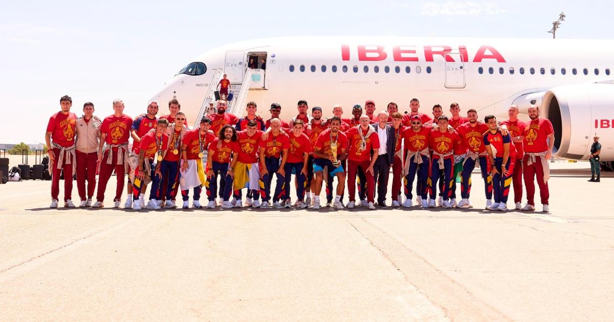 ¡Por todo lo alto! España celebró el título mundial con su gente