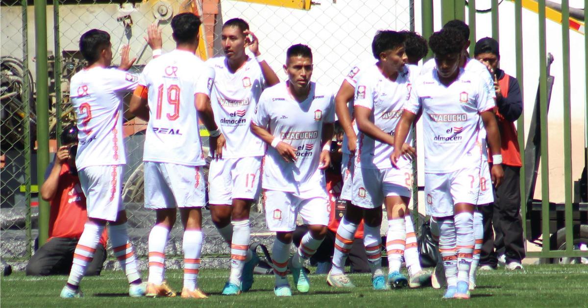 Ayacucho FC hizo respetar la casa y venció 2-0 a Santos FC por la Liga 2