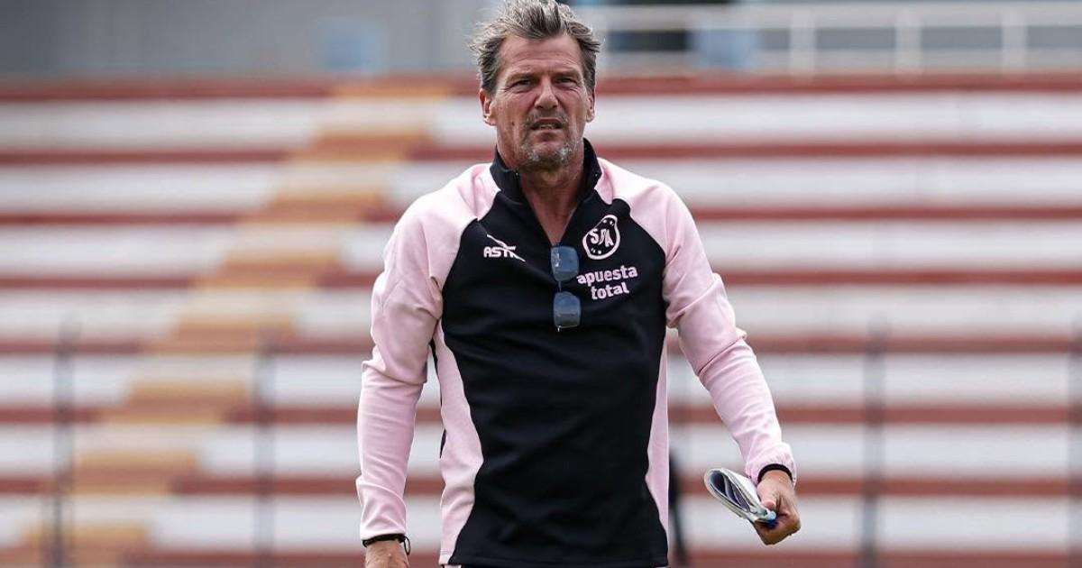 Desio: "Al igual que Alianza, mis equipos también son mucho de pensar en el arco contrario"