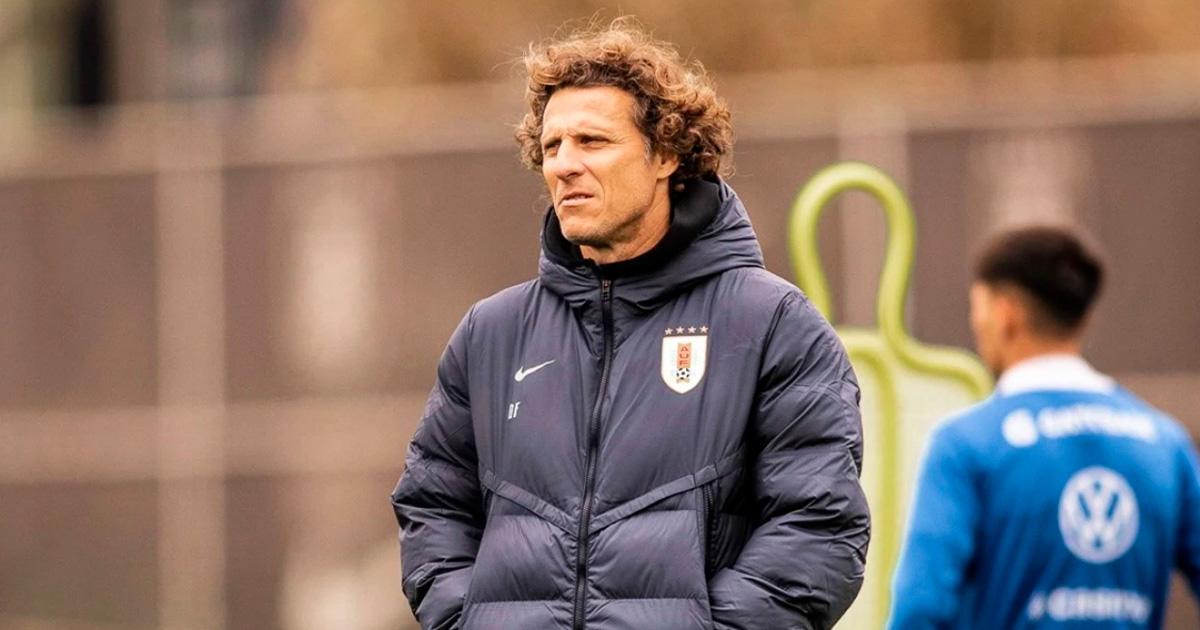 Diego Forlán anunció su primera lista de convocados en Uruguay