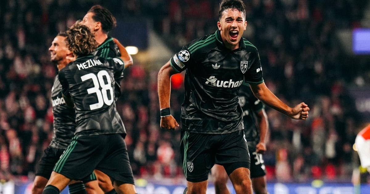 (VIDEO) Lens volteó en los descuentos y celebró en República Checa por Champions