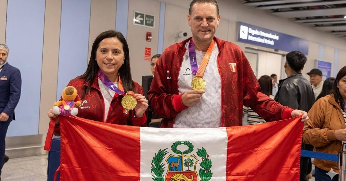 Medallistas nacionales regresaron a casa tras brillar en Santa Fe 2026