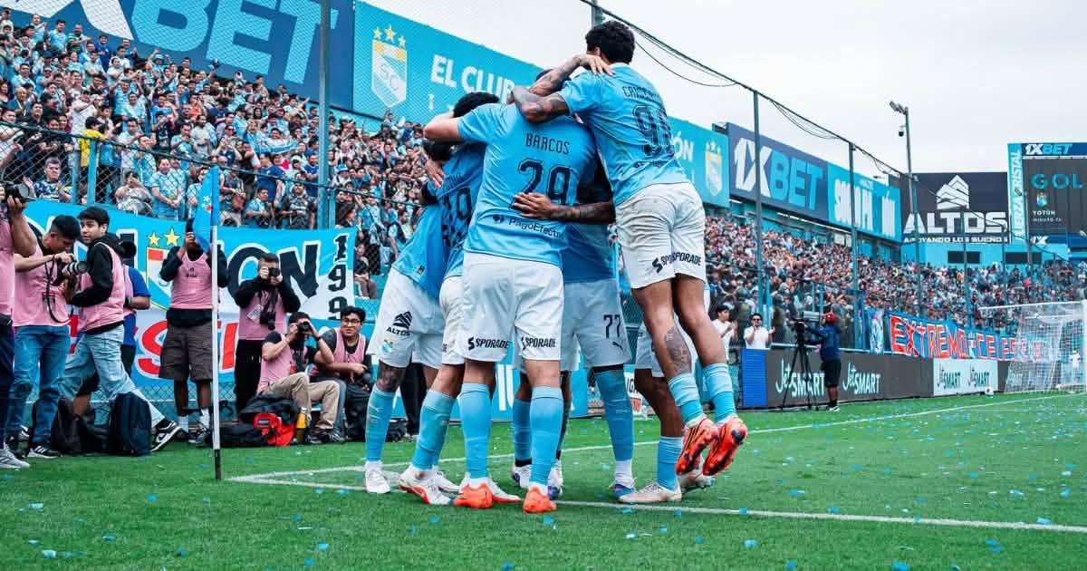 ¡A casa llena! Restan últimas entradas para duelos de Cristal ante Comerciantes y Alianza Lima