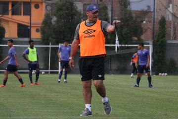 Carlos Bustos