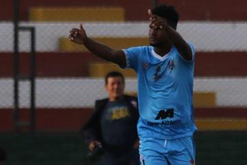 Aldair Rodríguez, de Binacional