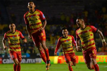 Con doblete de Flores, Morelia igualó ante León