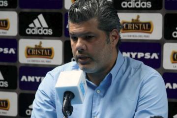 Carlos Benavides decidió desisitir del cargo de Gerente General de Bolivar