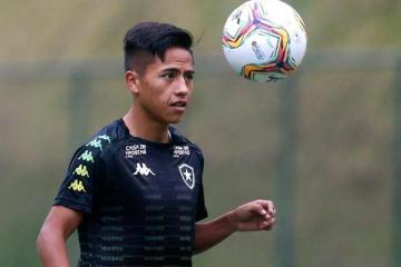 ¡Continuará en Brasil! Alexander Lecaros es nuevo jugador del Avaí FC