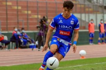Javier Núñez, jugador de Mannucci: "Nosotros vamos a seguir dando alegrías dentro del campo"