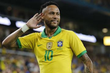 Neymar llegó a los 65 goles con el 'Scratch' y está a un paso de alcanzar a Pelé como máximo goleador