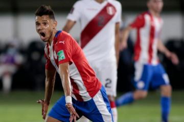 ¿Paraguay favorita? Mira los increíbles números de la albittoja ante Perú por Copa América