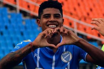 Wilder Cartagena fue inscrito en lista de buena fe de Rosario Central para la Copa Sudamericana