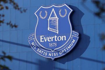 ¡Escándalo en Inglaterra! Jugador de Everton fue arrestado tras ser acusado de pedofilia
